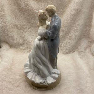 Vintage Andante Bride Groom Musical Figurine Wedding Musical Box